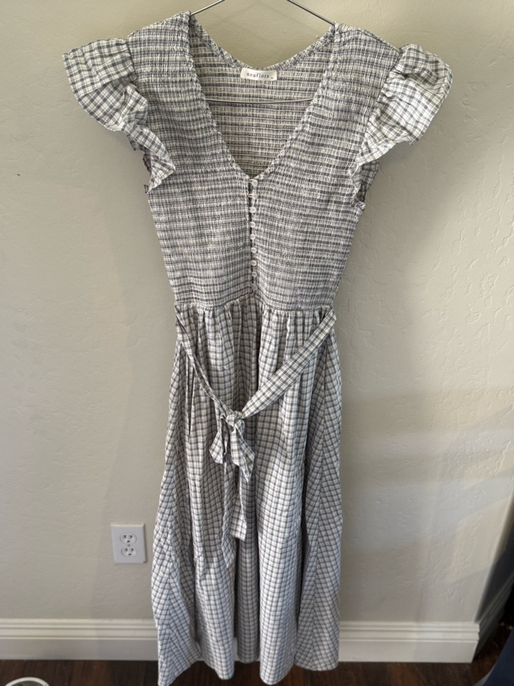 Smocked Plaid Midi Dress with Tie Waist - Gray